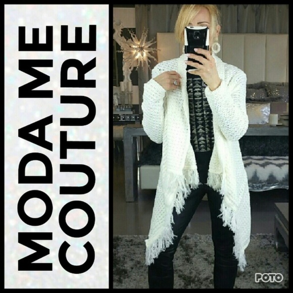 CASUAL DOLLZ CREAM KNITTED CARDIGAN - Picture 2 of 4